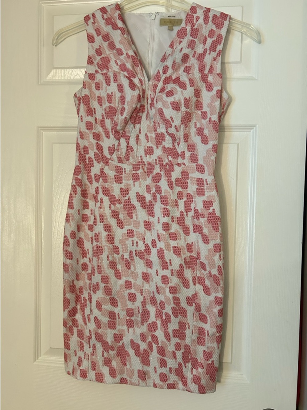Ports  White and Pink Textured V-Neck Sheath Dress